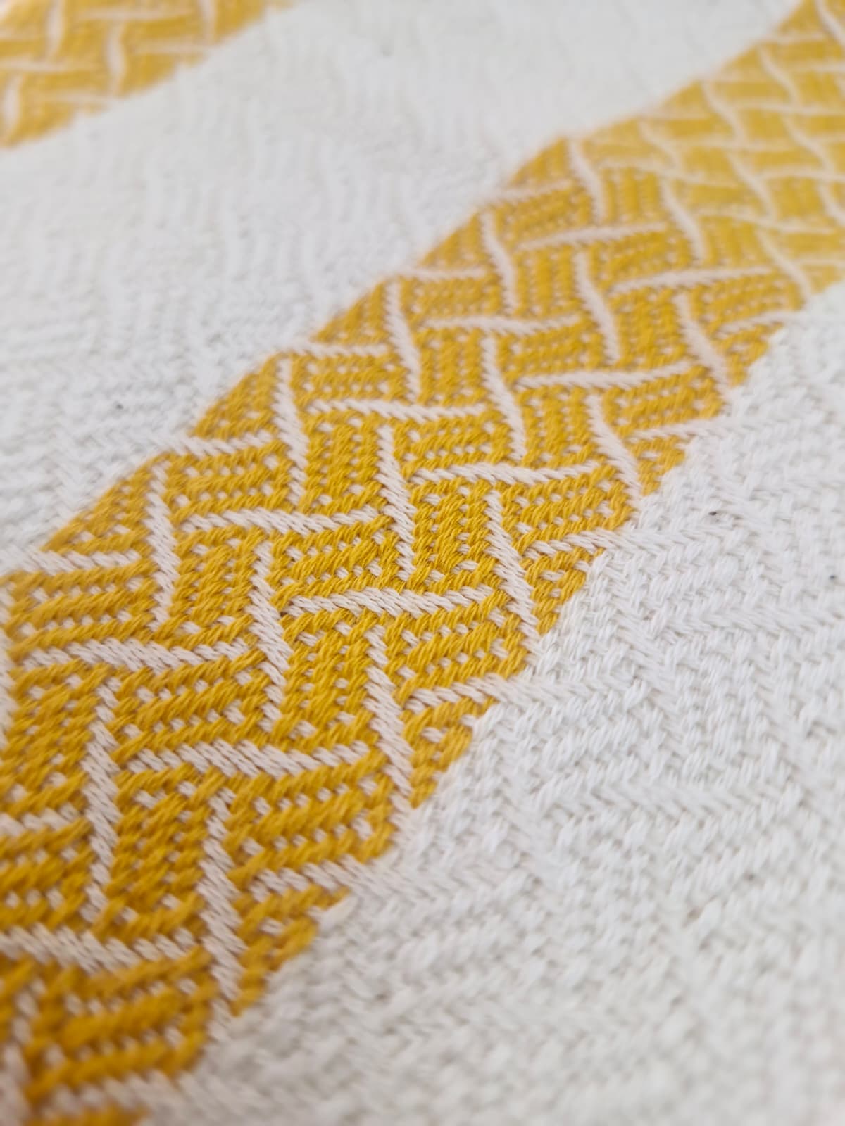 The SOLEIL Jacquard Peshtemal | Golden Mustard & Ivory